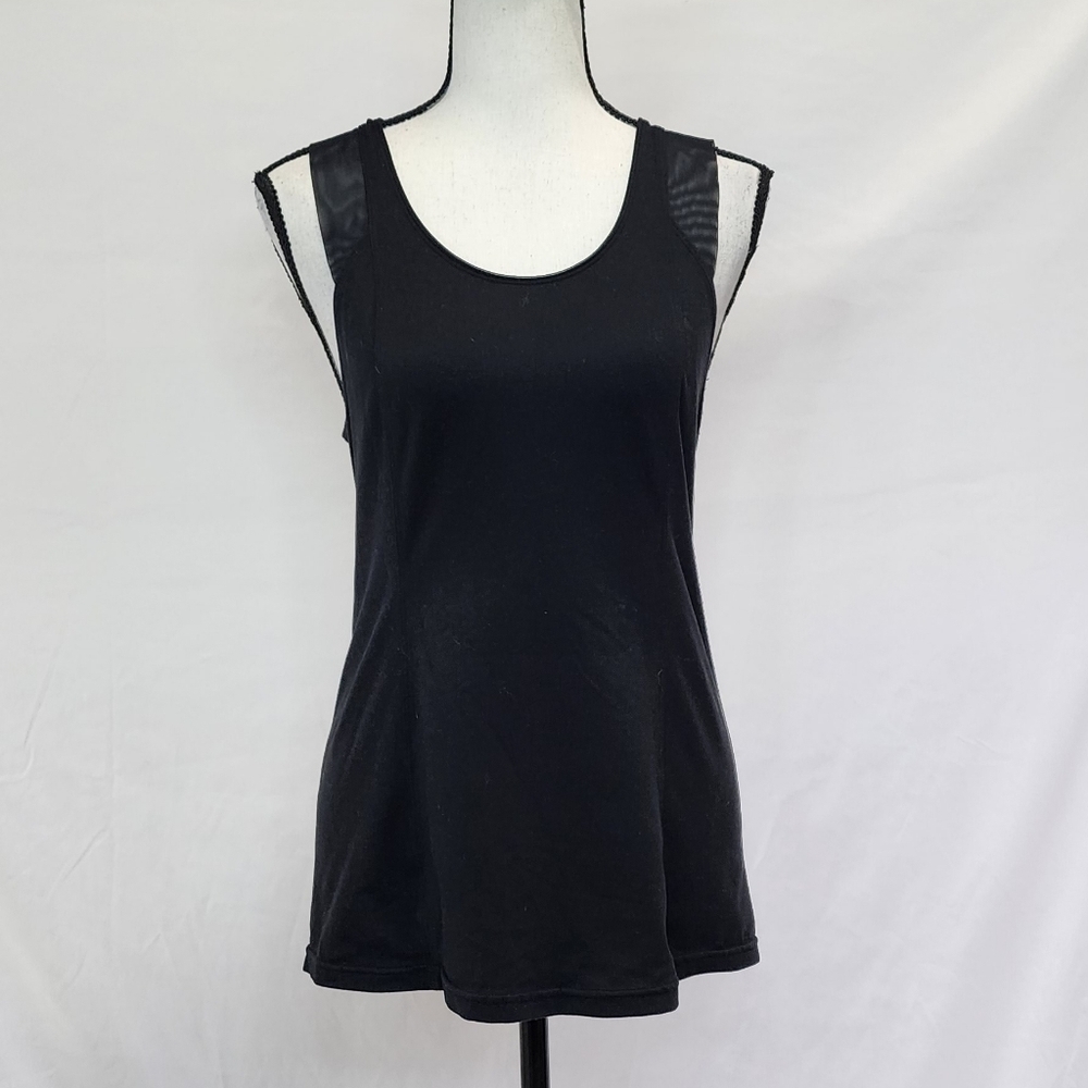 Old Navy Active Mesh Shoulder Detail Tank Top